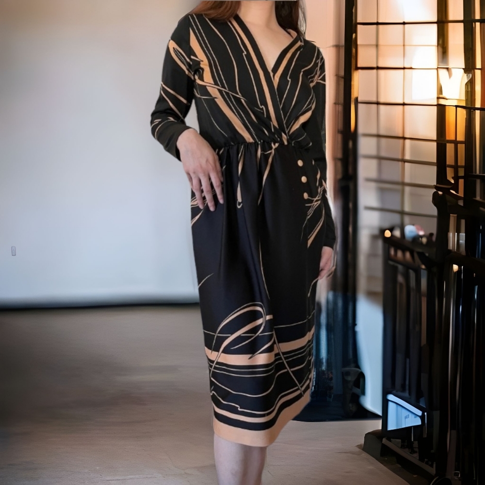 Vtg 70s Faux Wrap Dress
